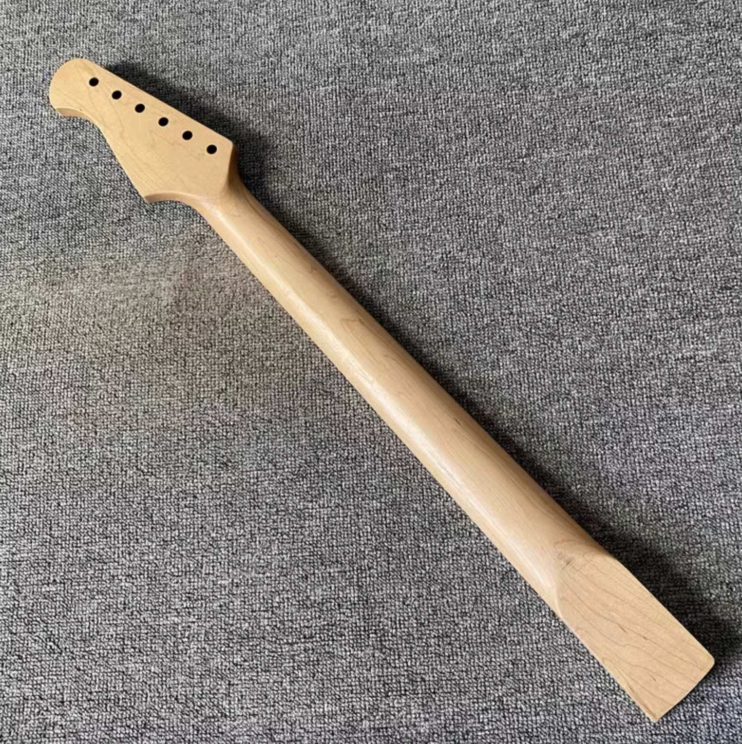 Pvoque Guitar Black Maple Wood Neck, 22 Frets Maple Fingerboard