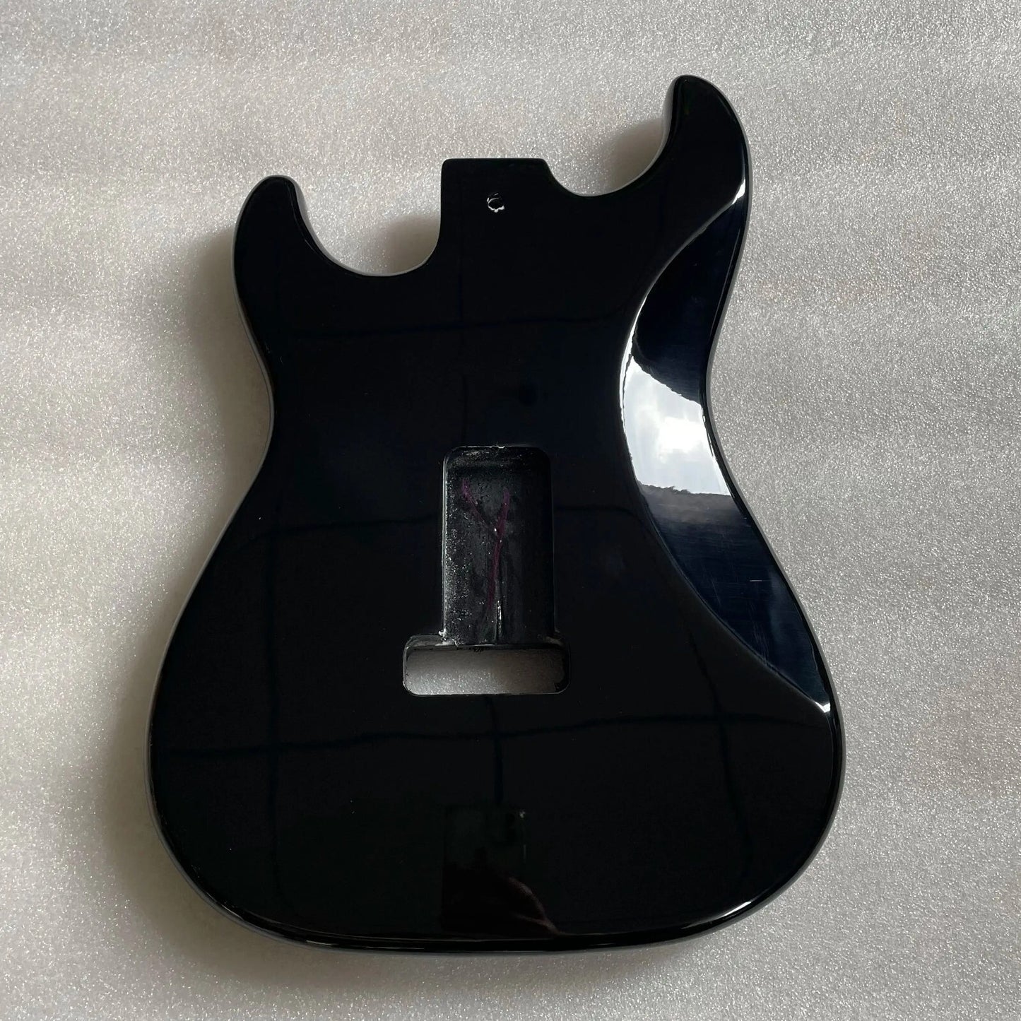 Metallic Black Poplar Wood HSH Guitar Body with Double Locking Bridge Fit Strat