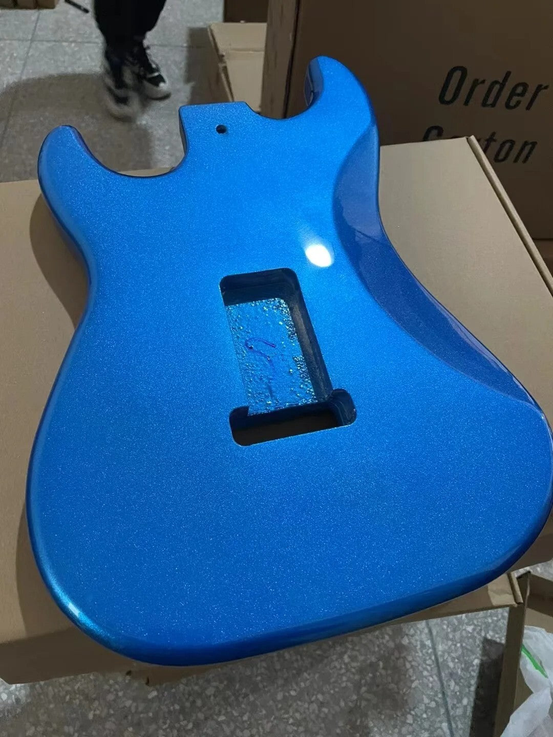 Metallic Blue HSH Guitar Poplar Wood Body Fit Stratocaster with Locking bridge