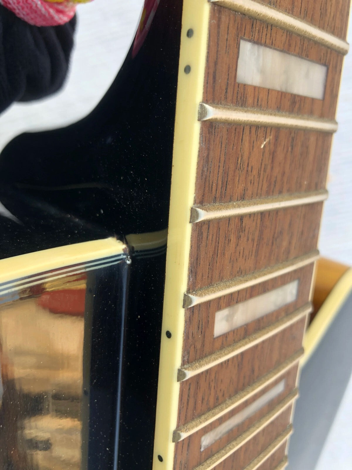Washburn Tobacco Burst Jazz Guitar Hollow Body, Maple Neck, Rosewood Fretboard
