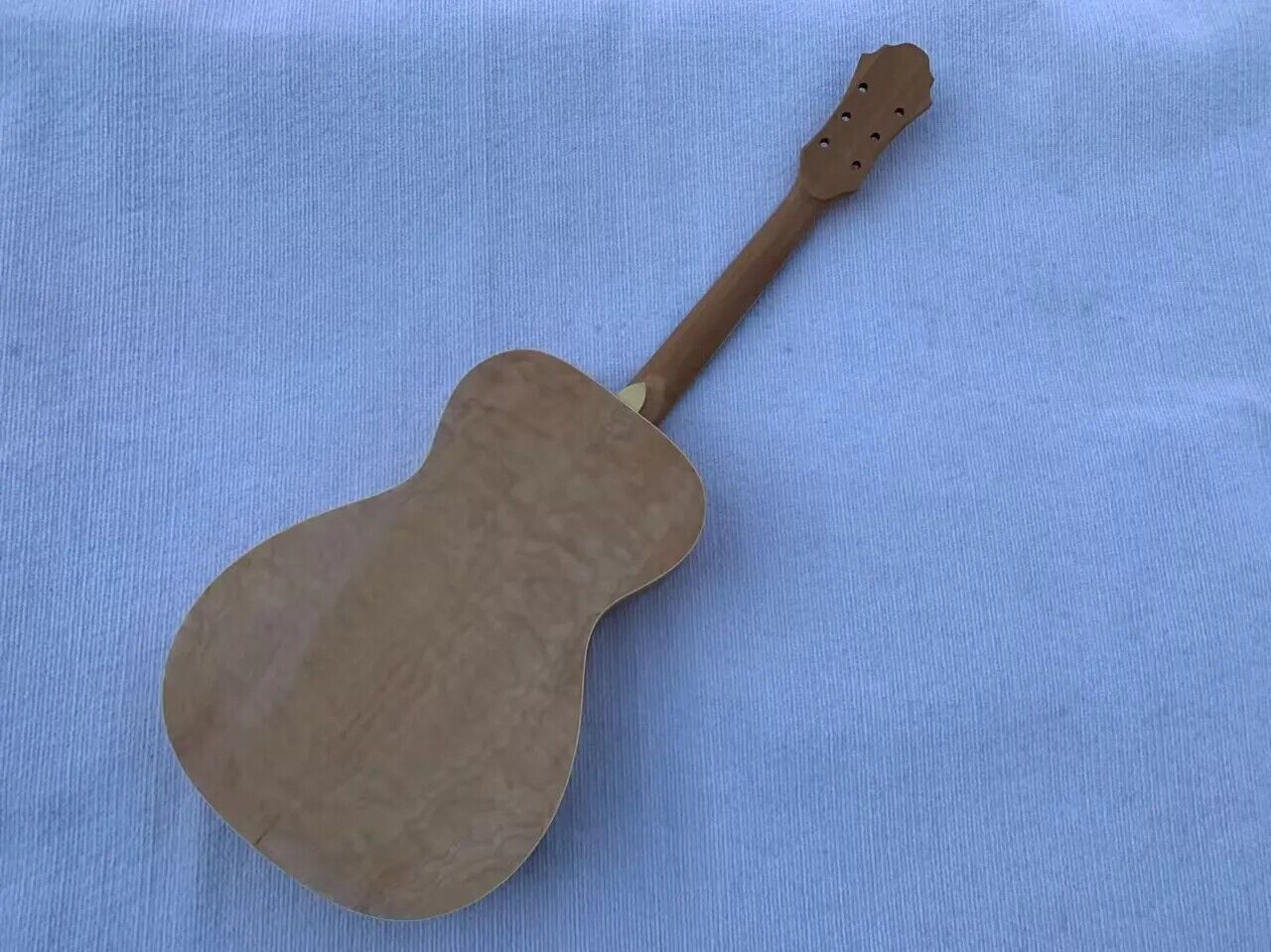 Unfinished Quilted Maple Top Dobro Resonator Guitar Body with Maple neck