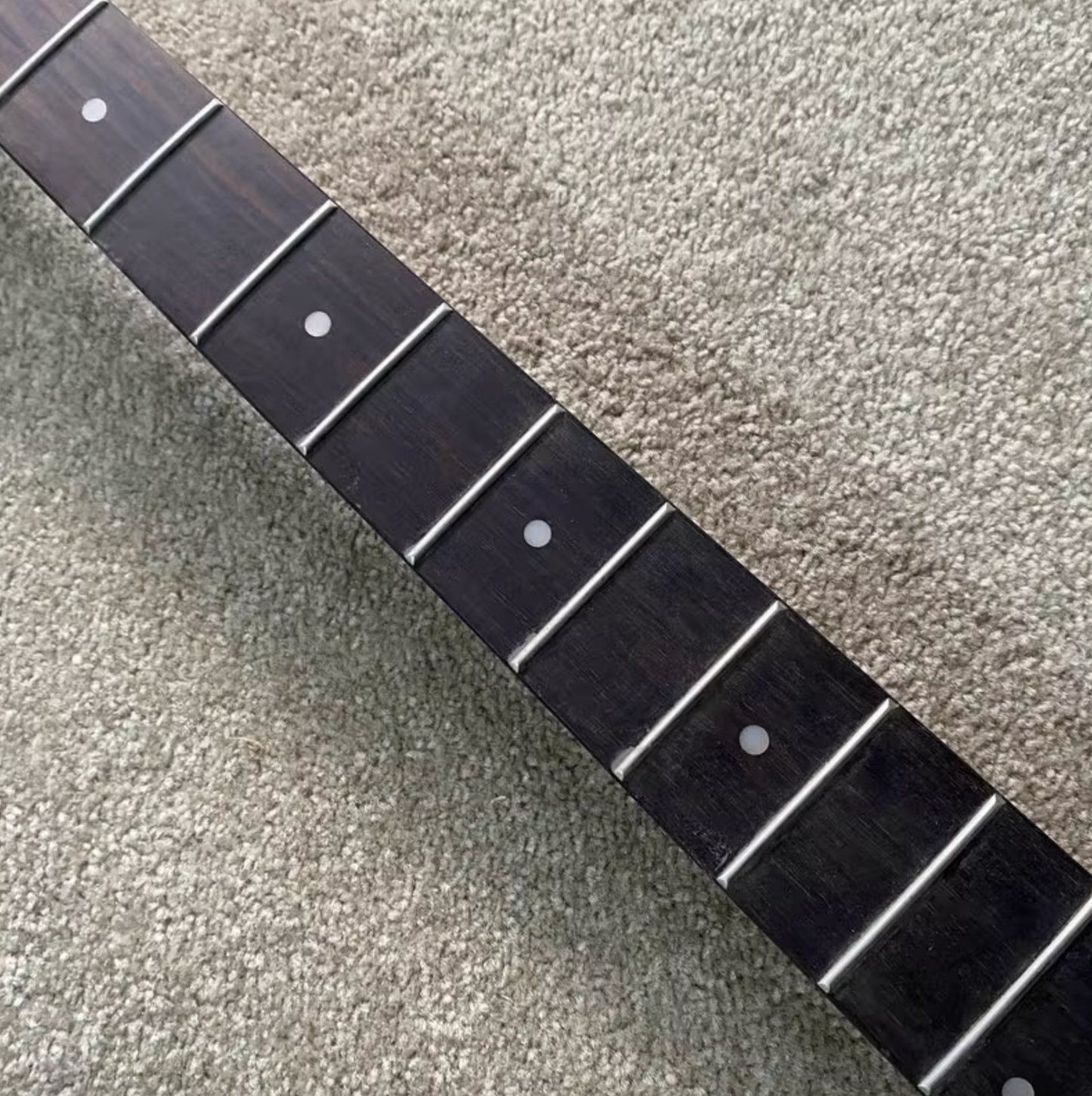 MCartney 4 String Bass Maple Wood Neck, Rosewood 22 Frets Fingerboard
