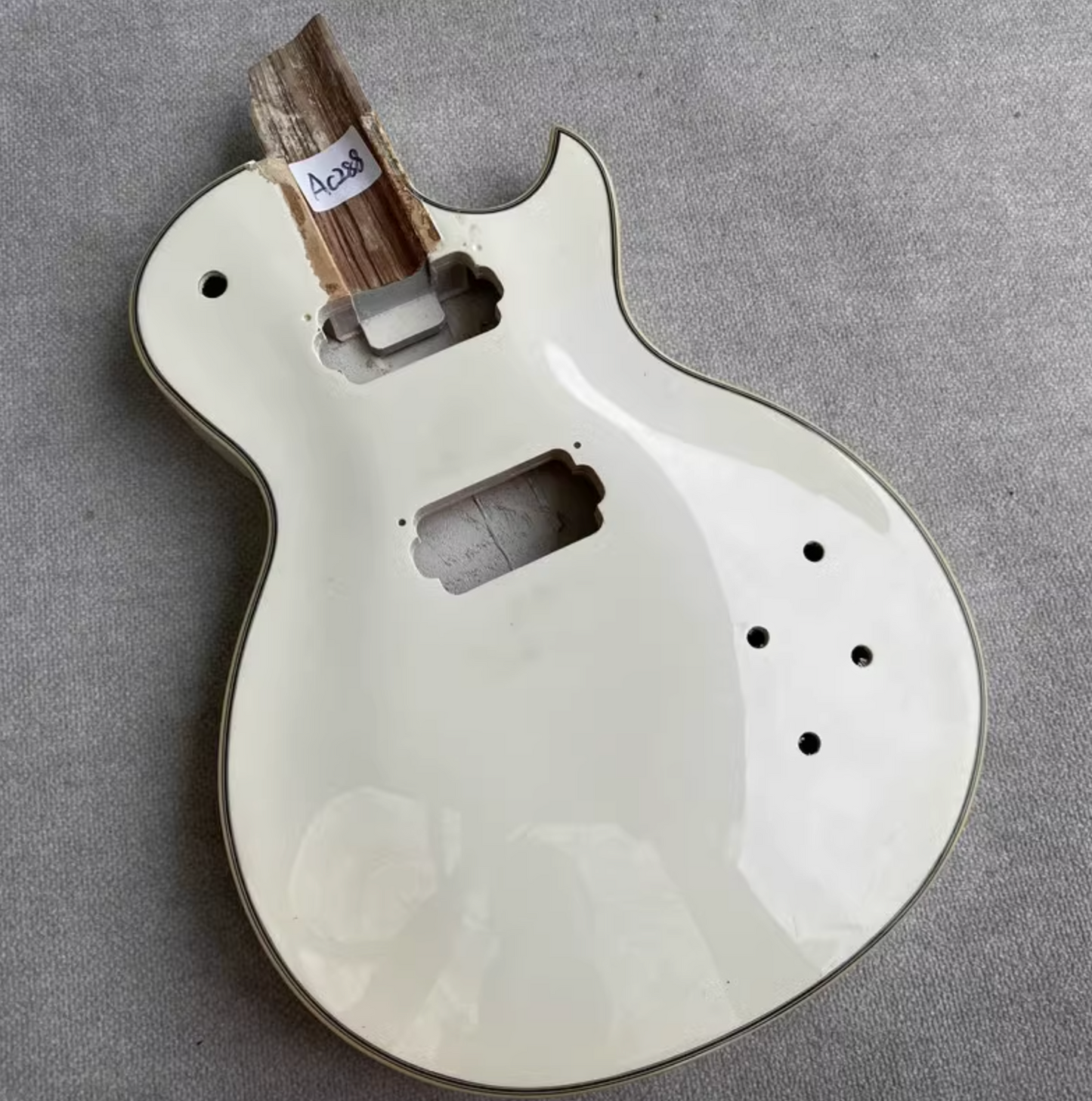 Glossy White Single Cut Basswood Guitar Body Fit LP Les Paul