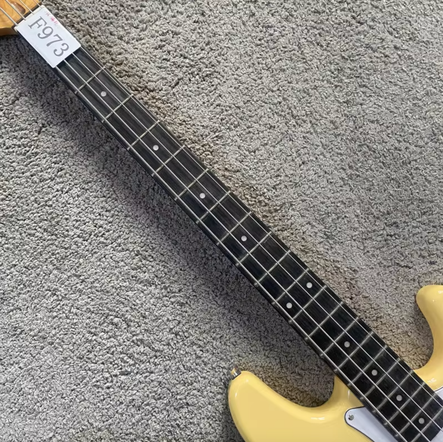 Eko 4 String Electric Bass, Basswood Body, Maple Neck, Rosewood Rosewood