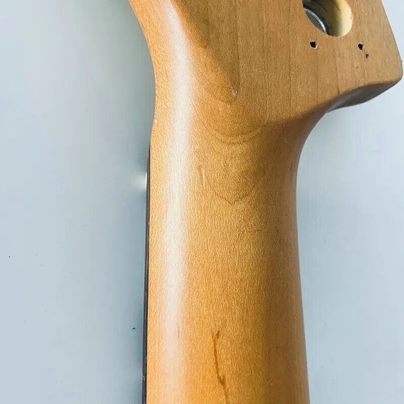 Harley Benton Cream 4 String Bass Maple Neck Rosewood Fretboard Fit Jazz Bass
