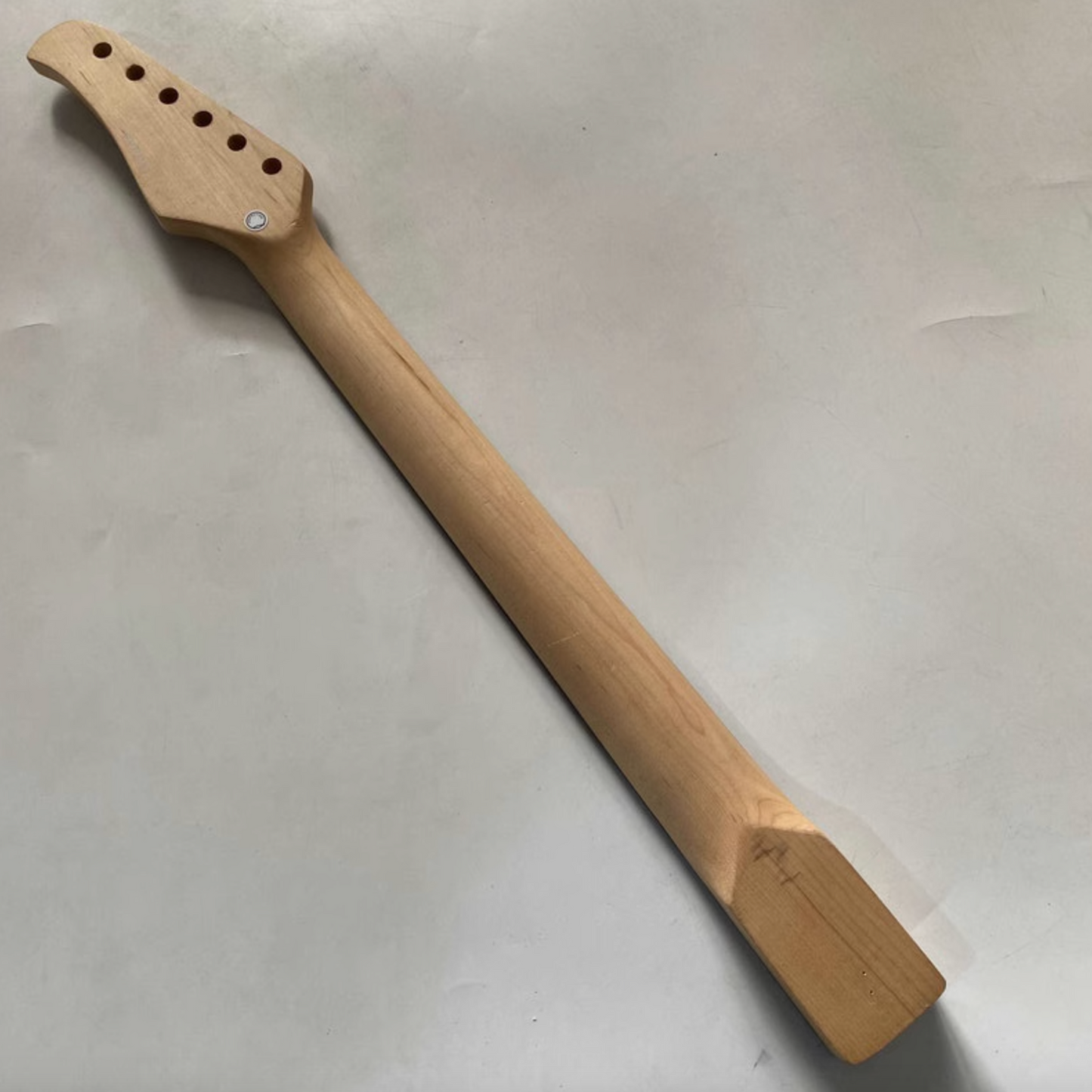 Xaviere Guitar Maple Wood Neck, Rosewood 21 Frets Fingerboard