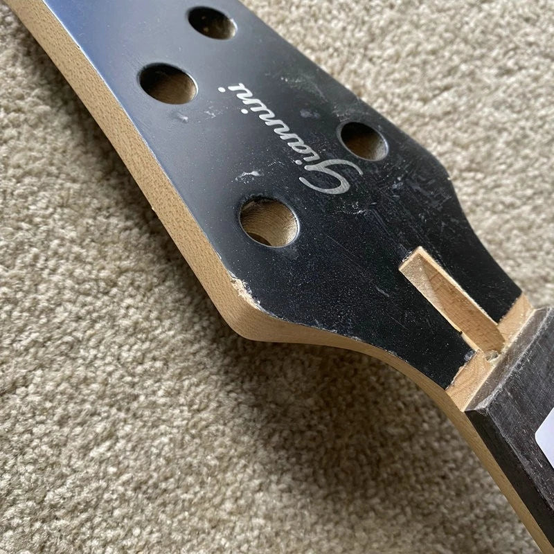Black 5 String Electric Bass Maple Neck, Rosewood Fingerboard 24 Frets