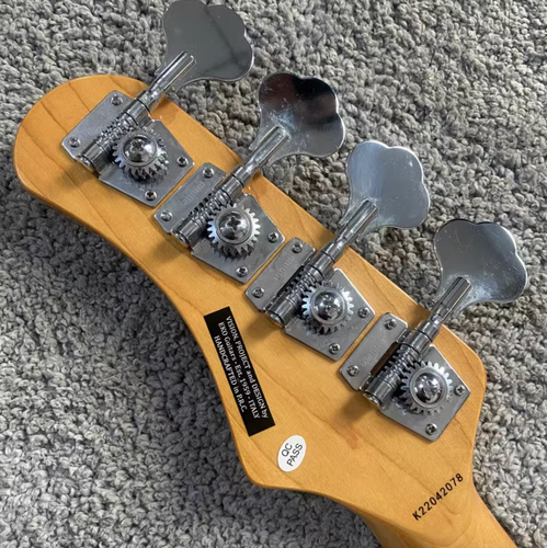 Eko 4 String Electric Bass, Basswood Body, Maple Neck, Rosewood Rosewood