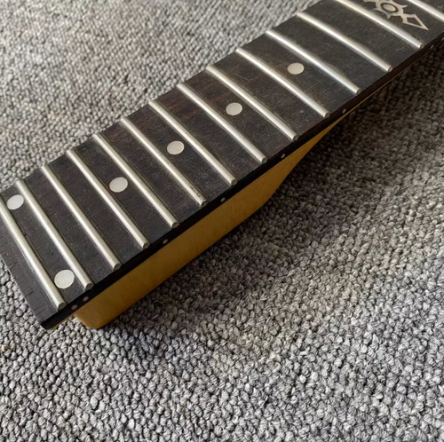 SGR Left Handed Guitar Maple Wood Neck, Rosewood 24 Frets Fingerboard
