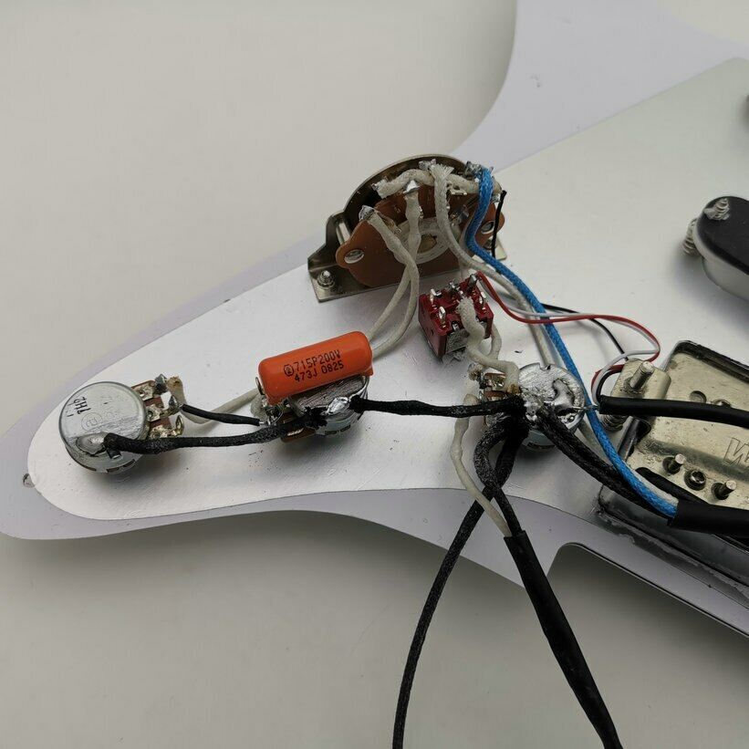 Wilkinson Alnico HSS Loaded Prewired Pickguard Fit Fender ST Strat