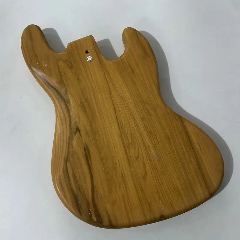 Left Handed Ash Wood 4 String Jazz Bass Style Body