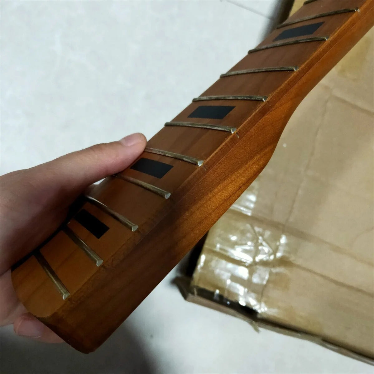 Roasted Maple Wood 4 String Bass Neck For Jazz Bass