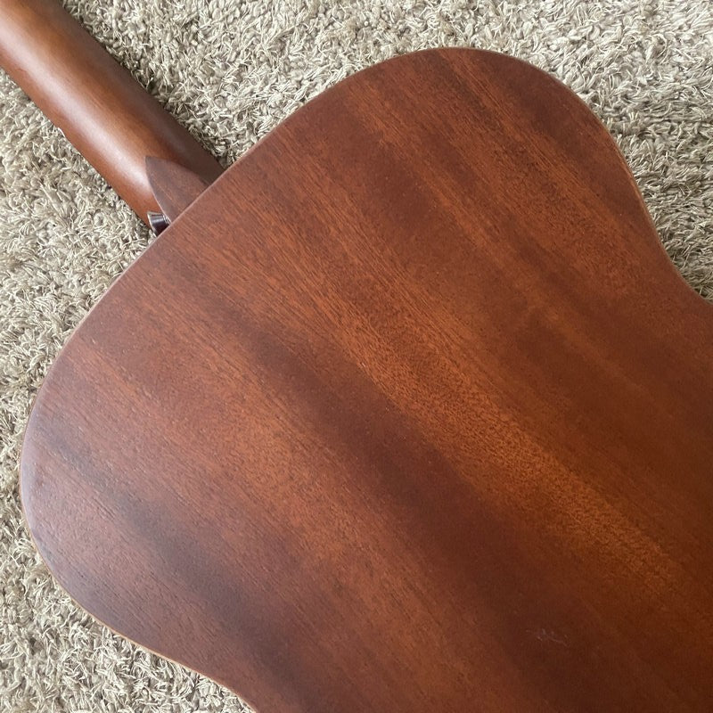 40 Inch Acoustic Guitar, Mahogany Body and Neck, Rosewood Fingerboard