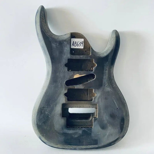 Black Solid Basswood Guitar Double Cutaway Body