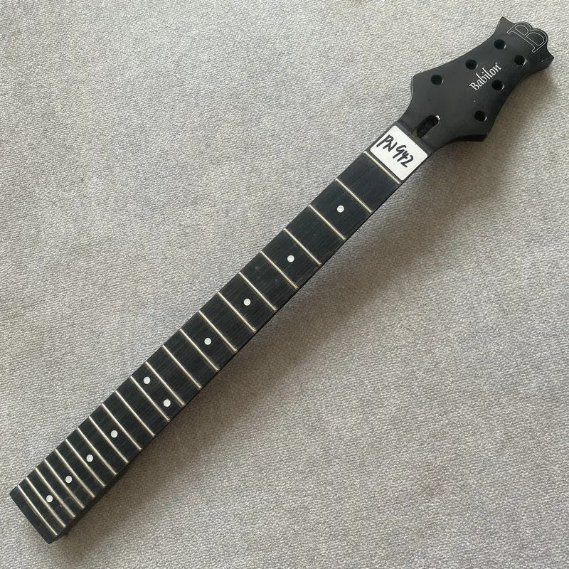 Babilon Black Electric Guitar Maple Neck, Rosewood Fingerboard 22 Fret