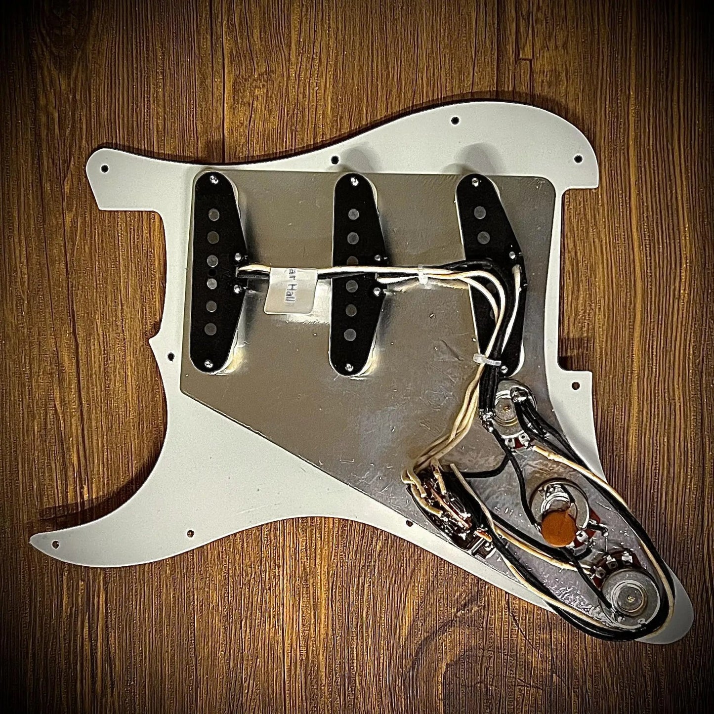 SSS White Guitar Prewired Loaded Pickguard with Alnico Pickups Fit Str