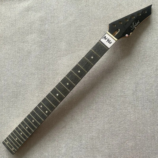 Black Electric Guitar Maple Wood Neck, Rosewood 24 Frets Fingerboard