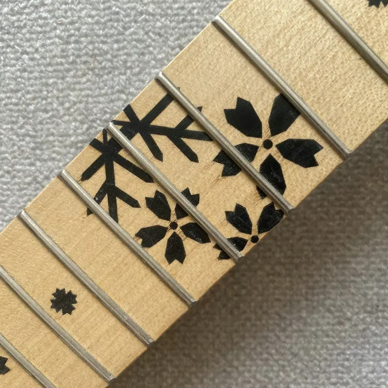 Red Left Handed Guitar Maple Wood Neck, 24 Frets Fingerboard