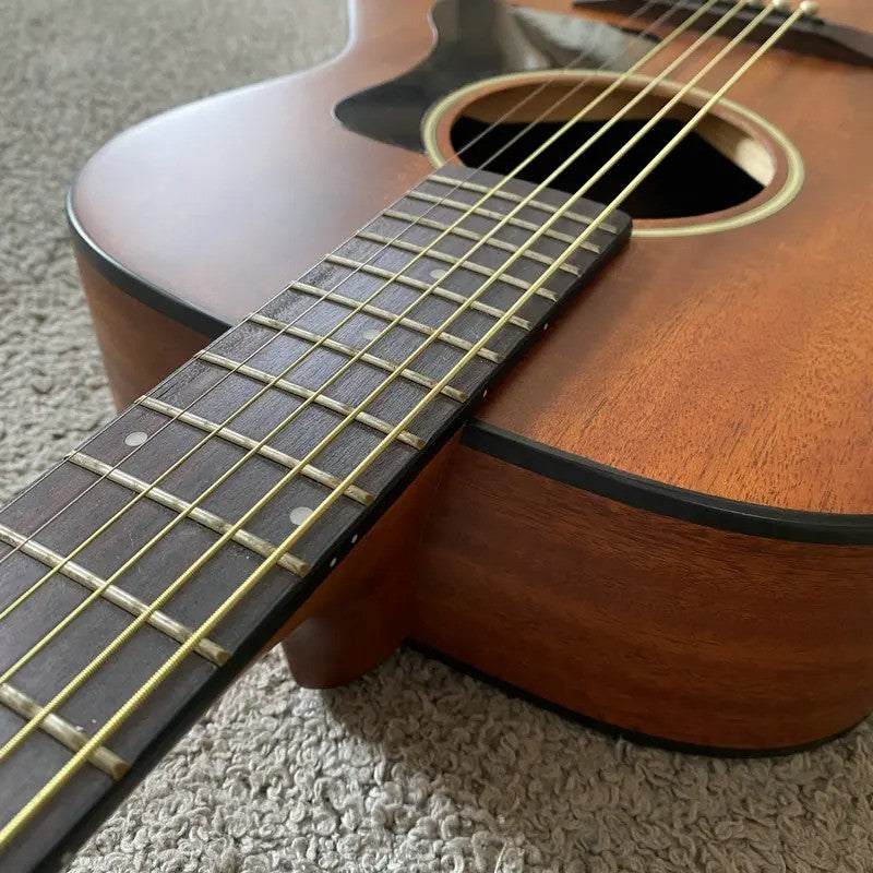 Harley Benton Acoustic Guitar Mahogany Body, Rosewood Fingerboard Neck