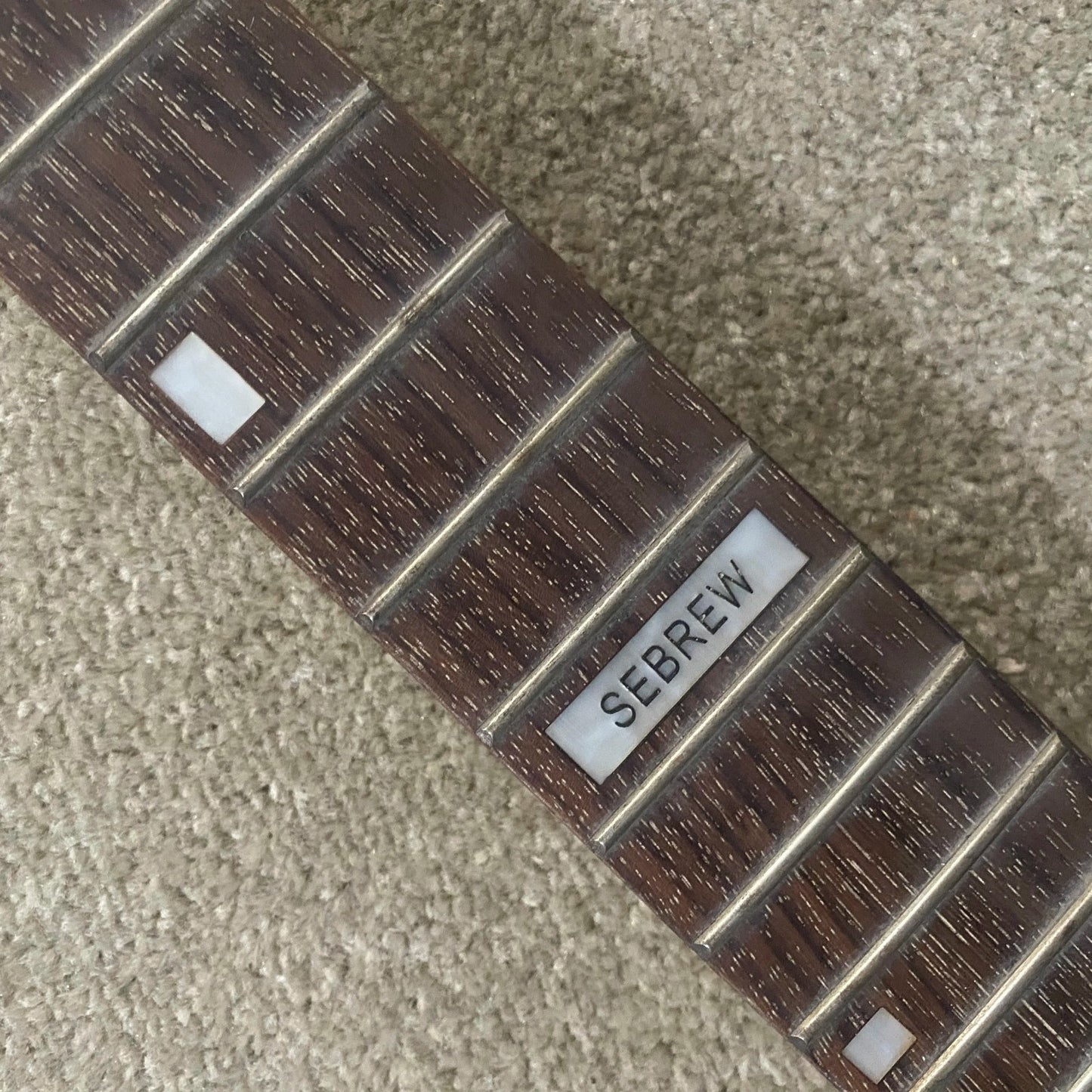 Sebrew Electric Guitar Maple Wood Neck, Rosewood Fingerboard 24 Frets
