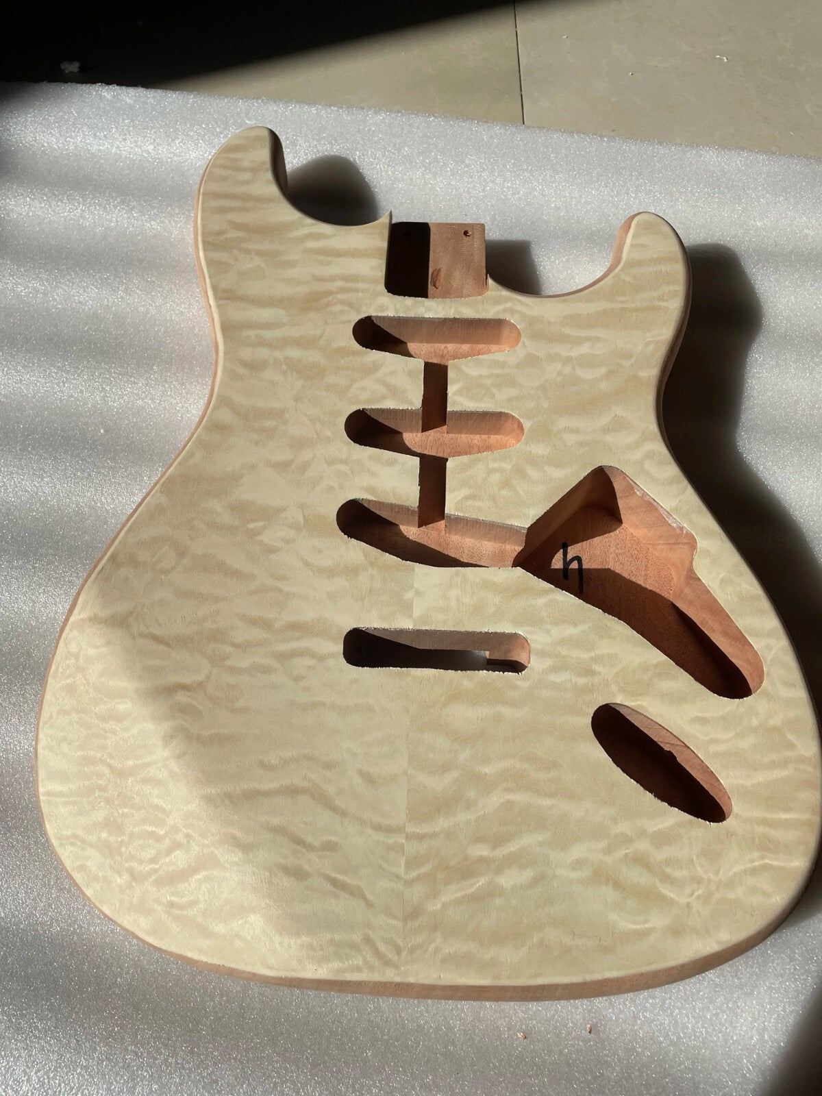 Mahogany Wood SSS Guitar Body with Quilted Maple Top Fit Strat ST