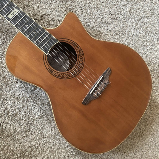 Luna 40 Inch Classical Guitar Pine Top Body Mahogany Neck Rosewood Fre