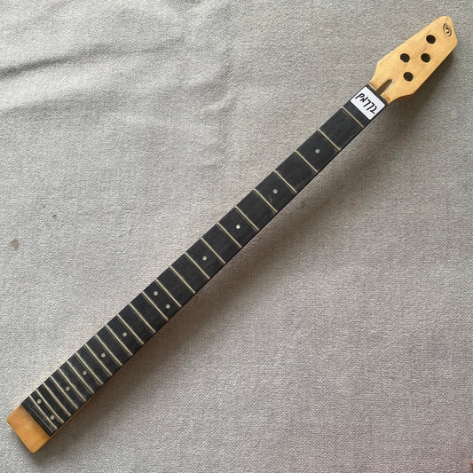 24 Frets Rosewood Fingerboard 4 String Bass Maple Neck