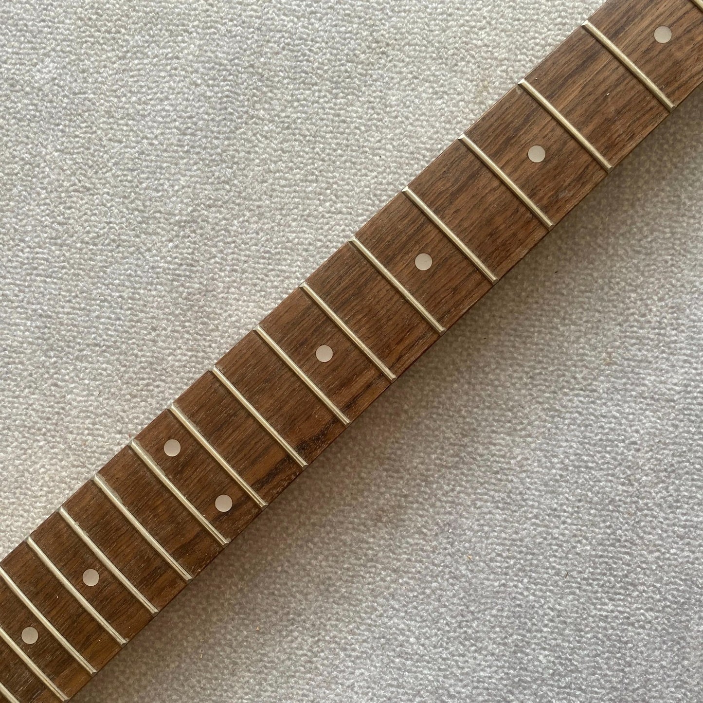 Black Maple Wood Guitar Neck, Rosewood 21 Frets Fingerboard Fretboard