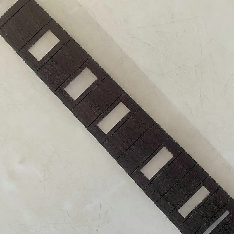 Short Scales Guitar Maple Wood Neck, 22 Frets Rosewood Fretboard
