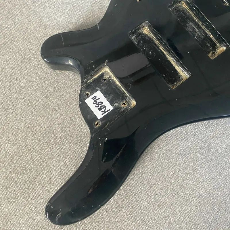 Glossy Black Bass Guitar Body DIY
