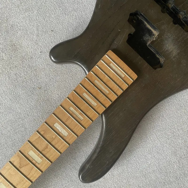 5 String Electric Bass Basswood Body with Maple Neck