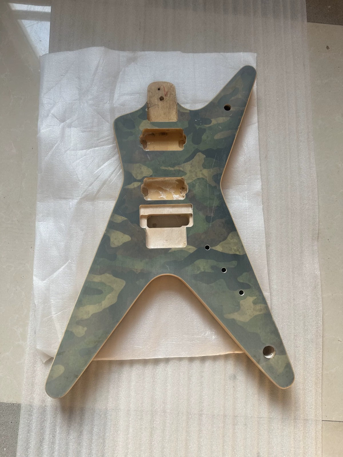 Camouflage Finish Solid Guitar Basswood Body For ML Guitars DIY Projec