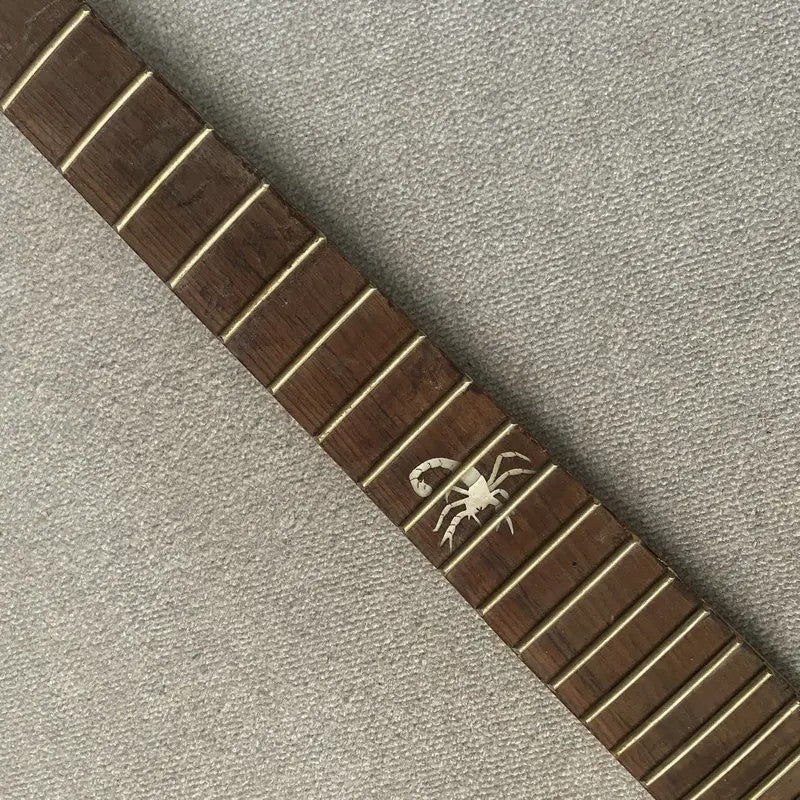 22 Frets Rosewood Fingerboard Maple Wood Neck