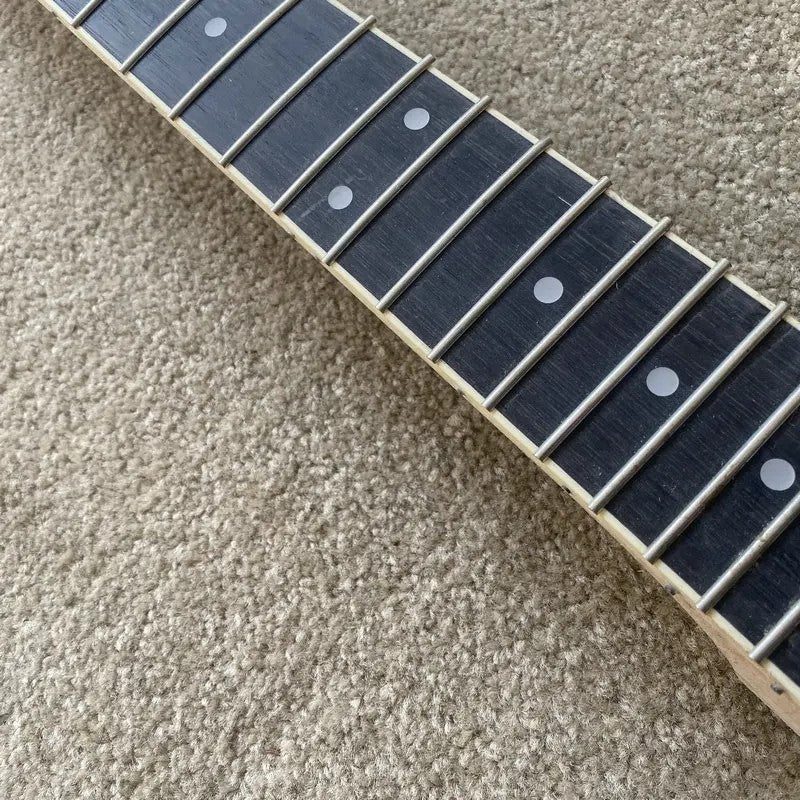 24 Frets Rosewood Fingerboard Guitar Set In Maple Neck