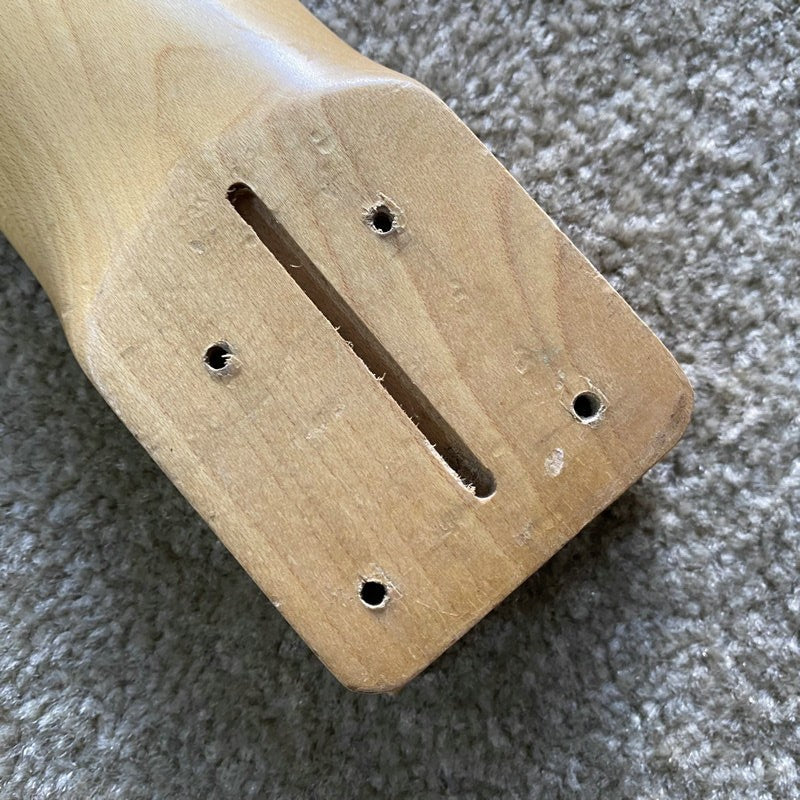 LAG Left Handed Guitar Maple Wood Neck, Rosewood Fretboard 22 Frets