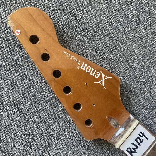 Rosewood Fingerboard Electric Guitar Roasted Maple Neck
