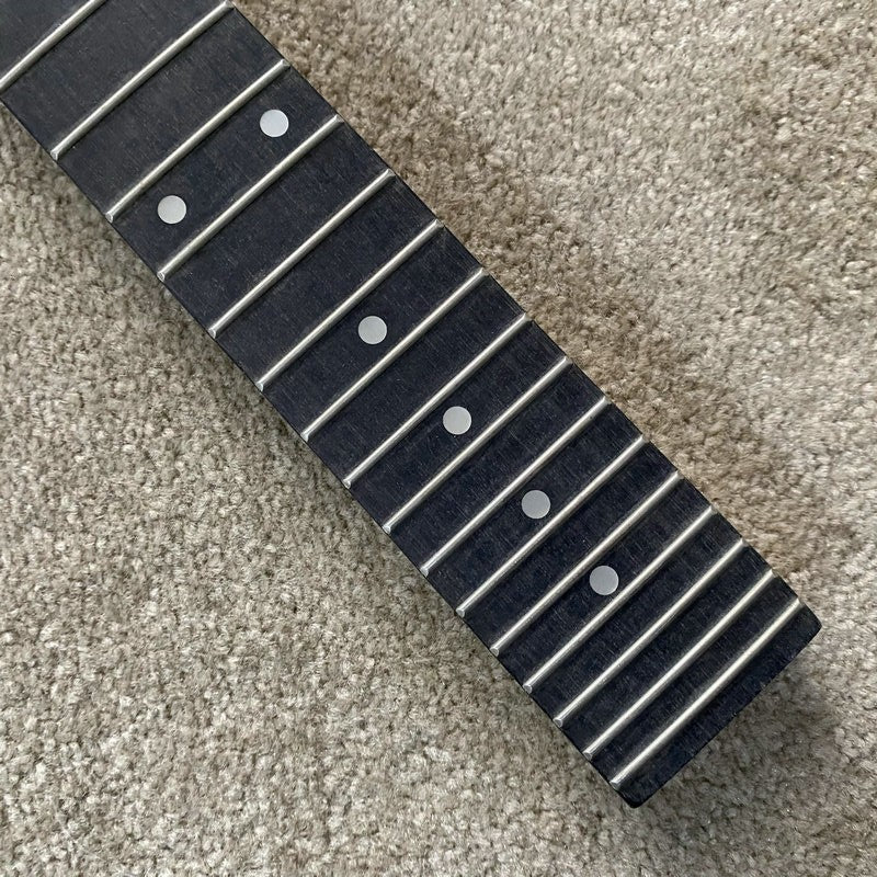 Harley Benton Short Scales Guitar Maple Wood Neck, Rosewood Fingerboar