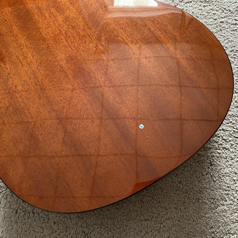 Luna Solid 40 Inch Classical Guitar, Red Pine Top Body, Mahogany Neck,