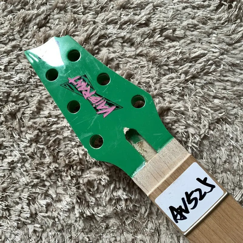 Green Vaibrant Electric Guitar Maple Neck, 24 Frets Fingerboard