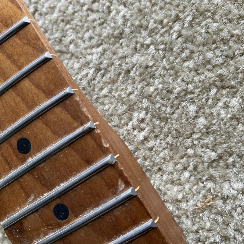 Custa Guitar Roasted Maple Wood Neck, 22 Frets Fingerboard