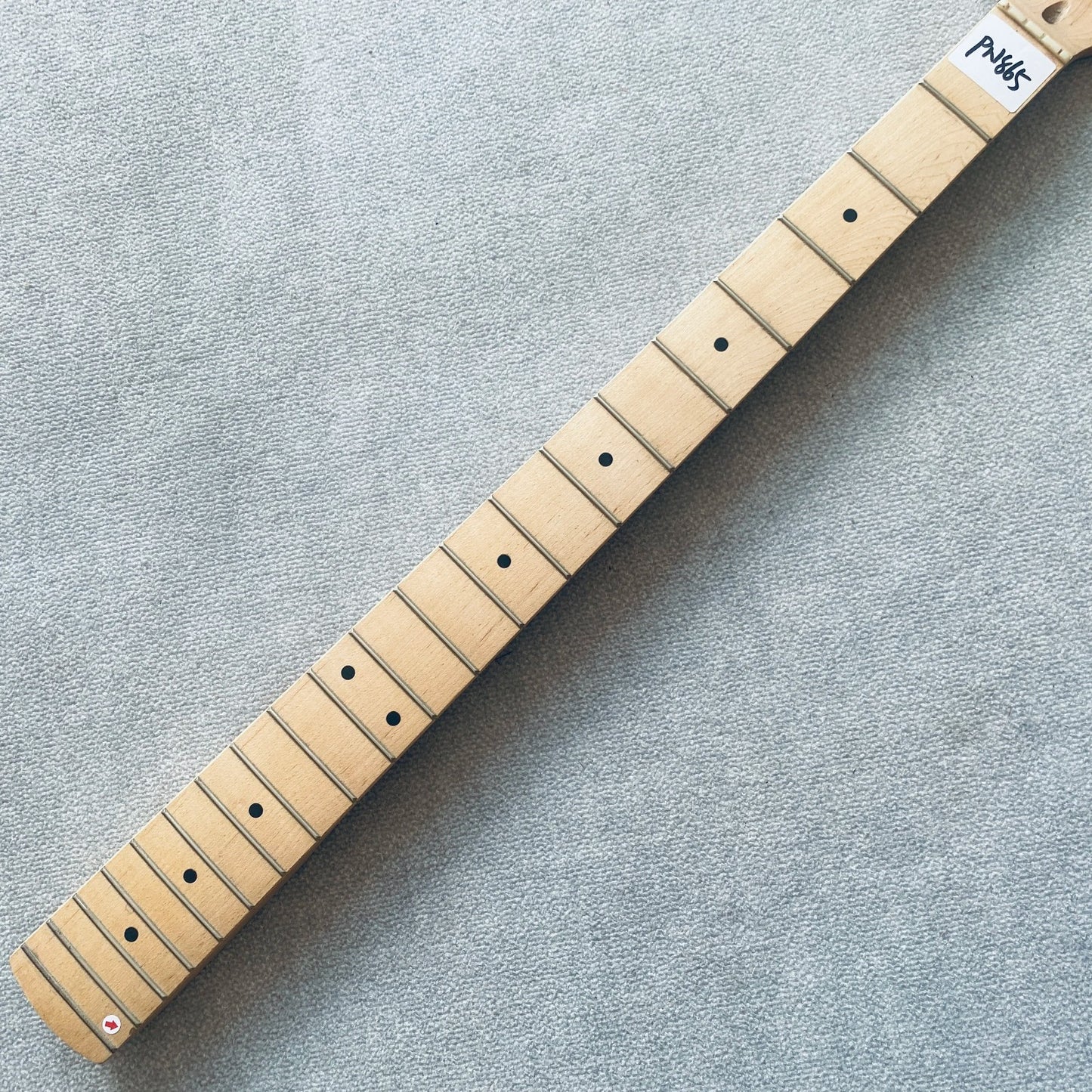 Eagle 4 String Maple Wood Neck, 21 Frets Maple Fingerboard