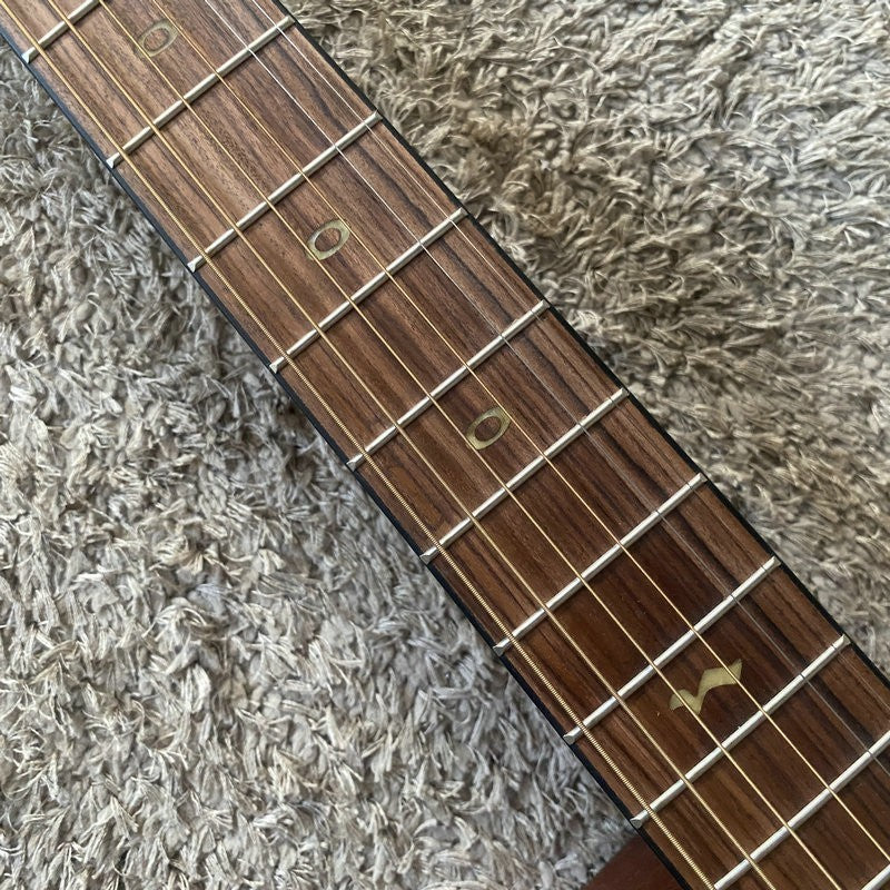 40" Acoustic Guitar, Red Pine Top Body with Mahogany Neck, Rosewood Fi