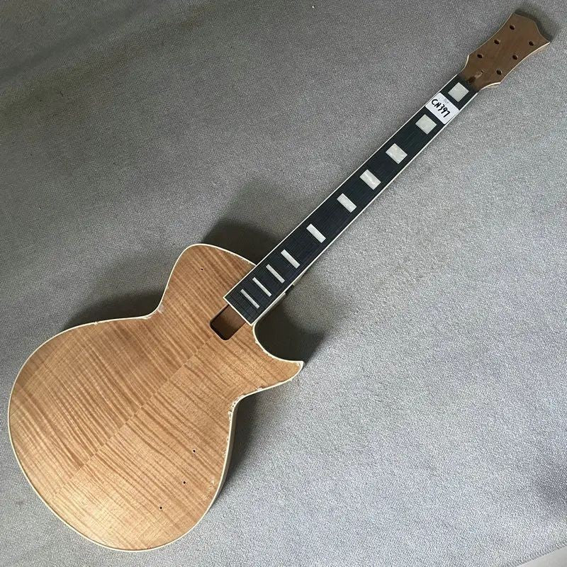 Tagima Guitar Tiger Maple Top Body with Mahogany Neck, Rosewood Finger