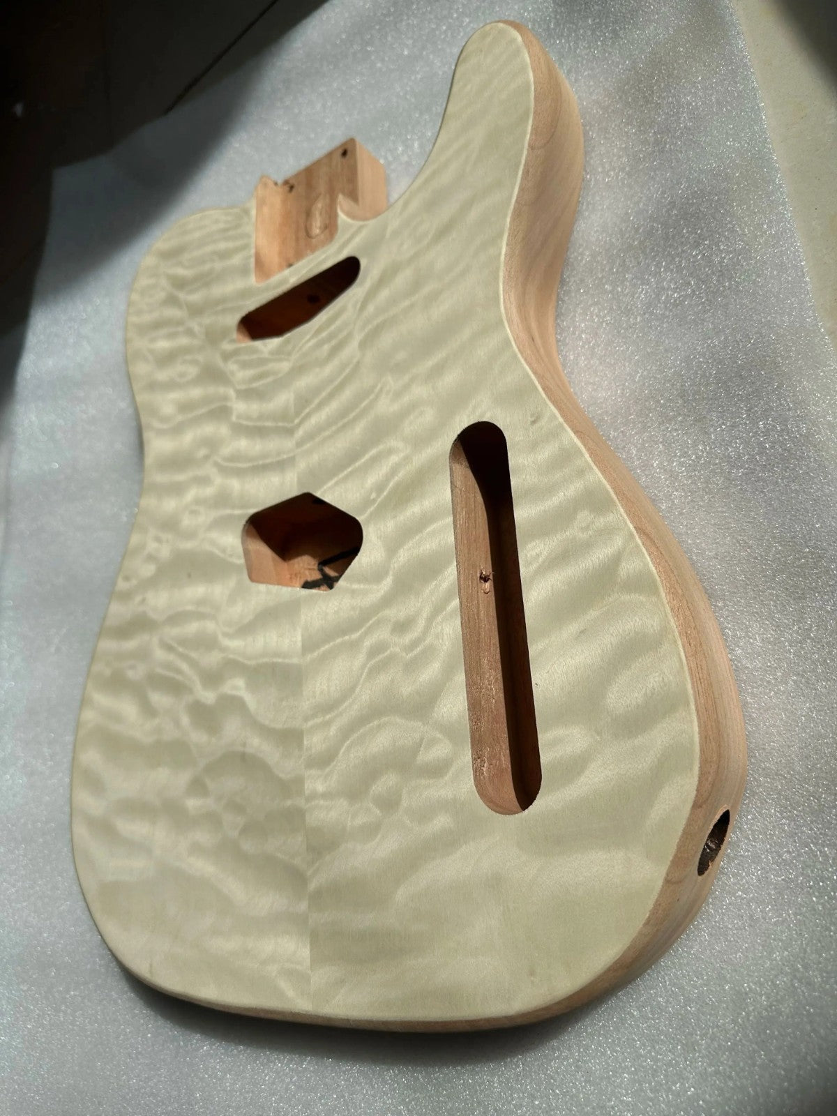 Unfinished Veneer Maple Top Mahogany Guitar Body Fit Telecaster Tele