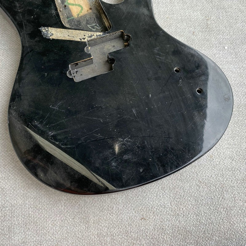 Gloss Black Finish 4 String Bass Basswood Body