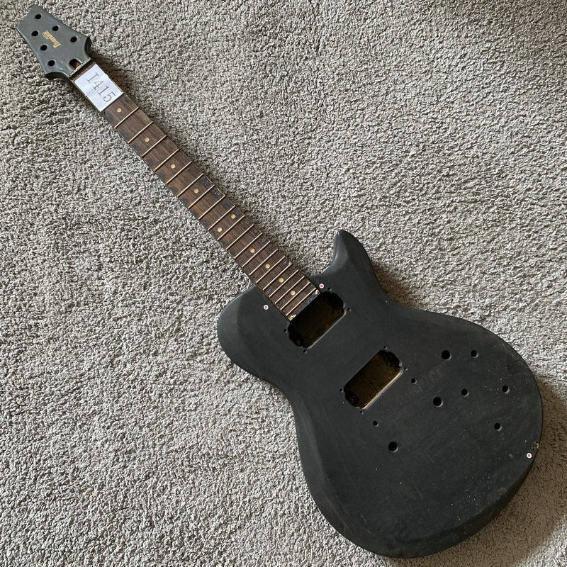 Ibanez GIO Electric Guitar, Solid Mahogany Body and Neck, Rosewood Fin