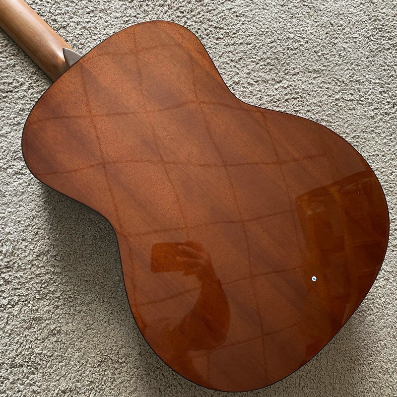 Luna Solid 40 Inch Classical Guitar, Red Pine Top Body, Mahogany Neck,