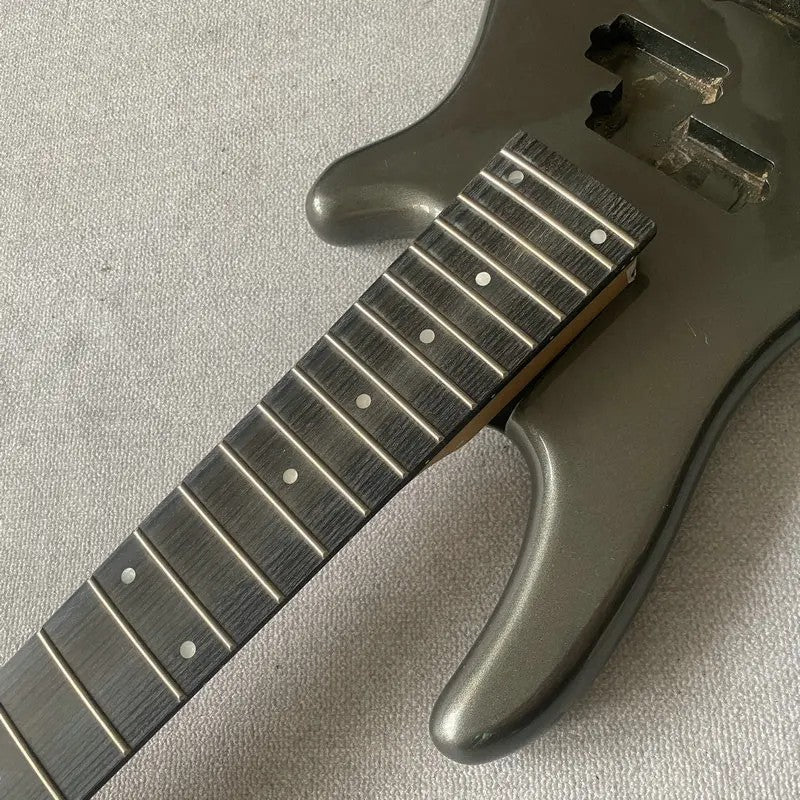 Metallic Silver 5 String Bass Basswood Body with Maple Neck, Rosewood