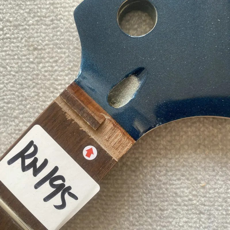 Blue 4 String Bass Maple Neck, 20 Frets Rosewood Fingerboard
