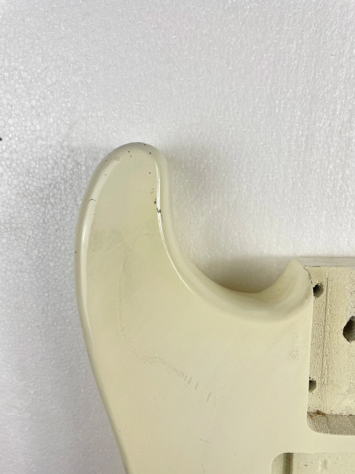 White Poplar Wood Guitar Body Fit Stratocaster Strat